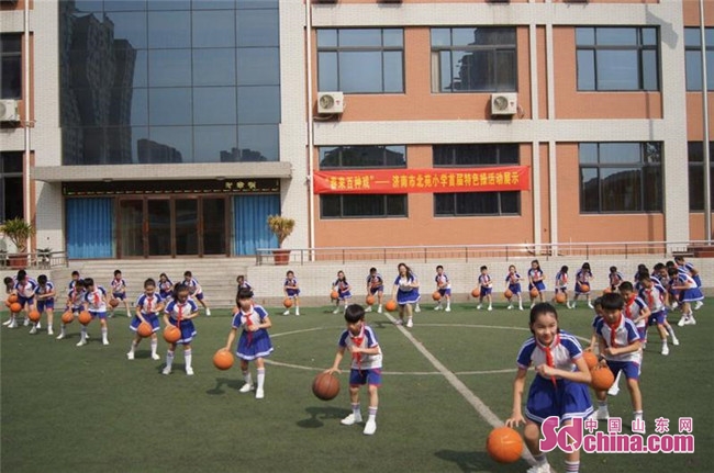 济南市北苑小学图片