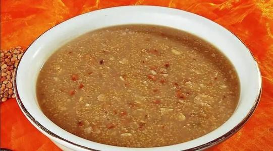 这碗可爱的"钱钱饭",用粗粮细作的风味,来诠释山西的美味小吃