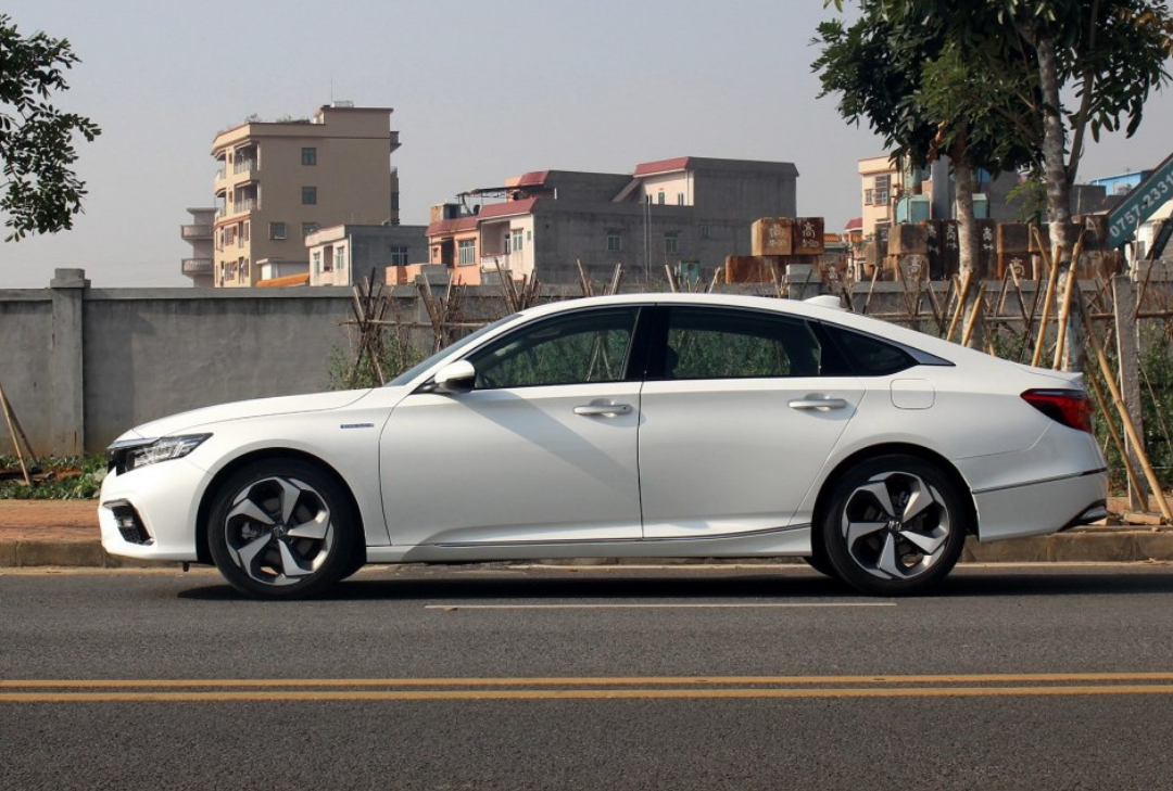 本田inspire外观的领略与欣赏