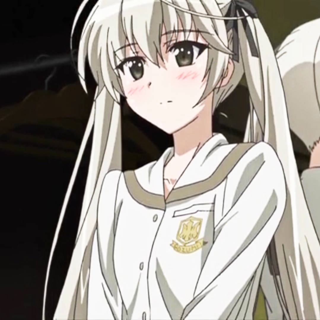 《缘之空》中的春日野穹是悠的孪生妹妹,沉默寡言,弱不禁风,深居简出