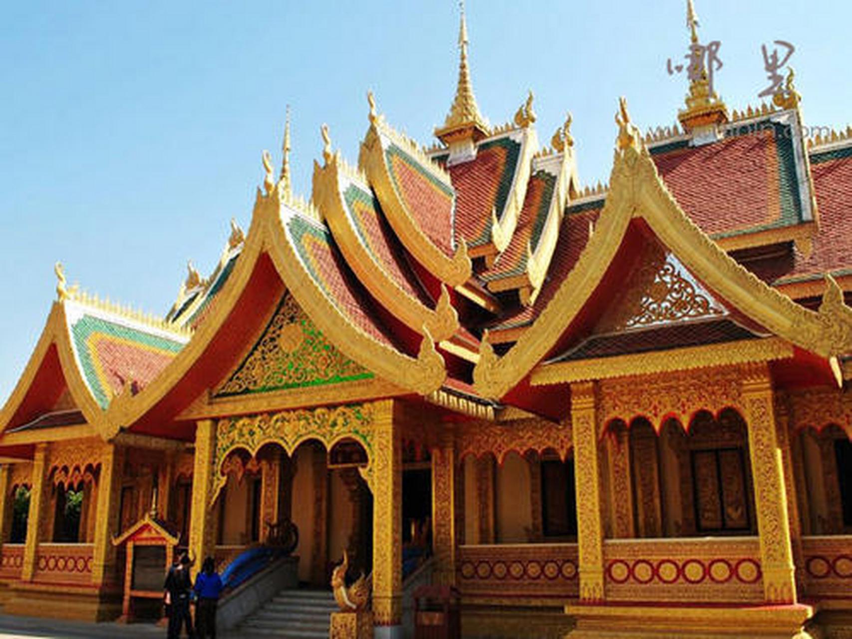 万物皆可云##云游全世界#曼阁佛寺:曼阁佛寺傣语叫"洼曼阁",意为中哪