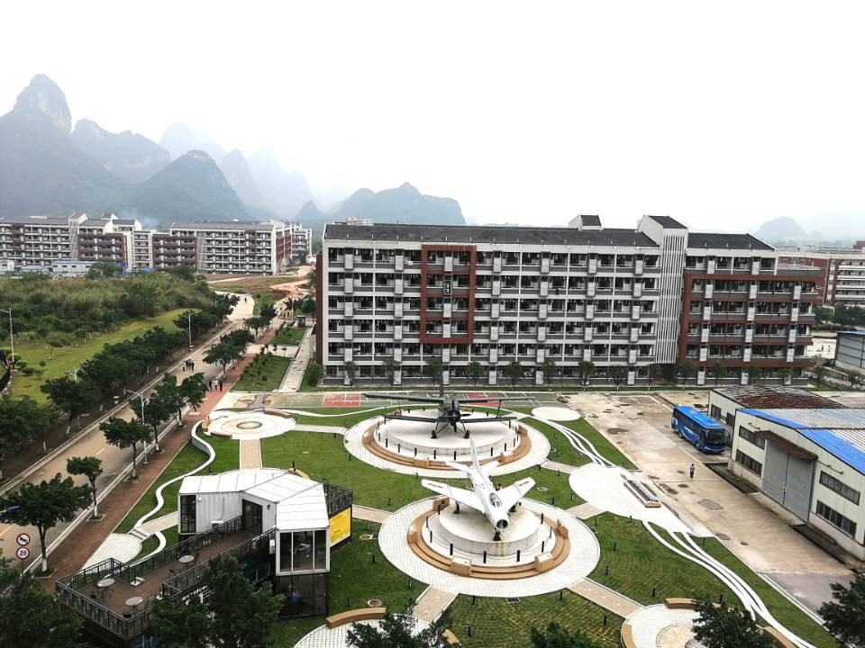 桂林尧山脚下的一所航天院校,非"211","985",杨利伟曾来过