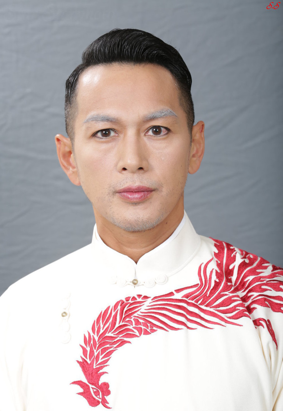 秘恋一年即闪婚,46岁tvb老戏骨成豪门女婿,网友:人生赢家