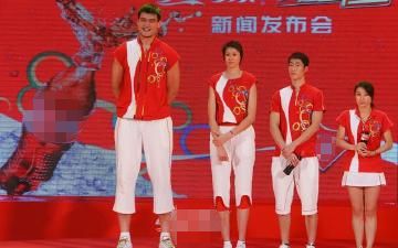 玻璃美人赵蕊蕊 无论摔得多么痛 都有重新站起来的勇气