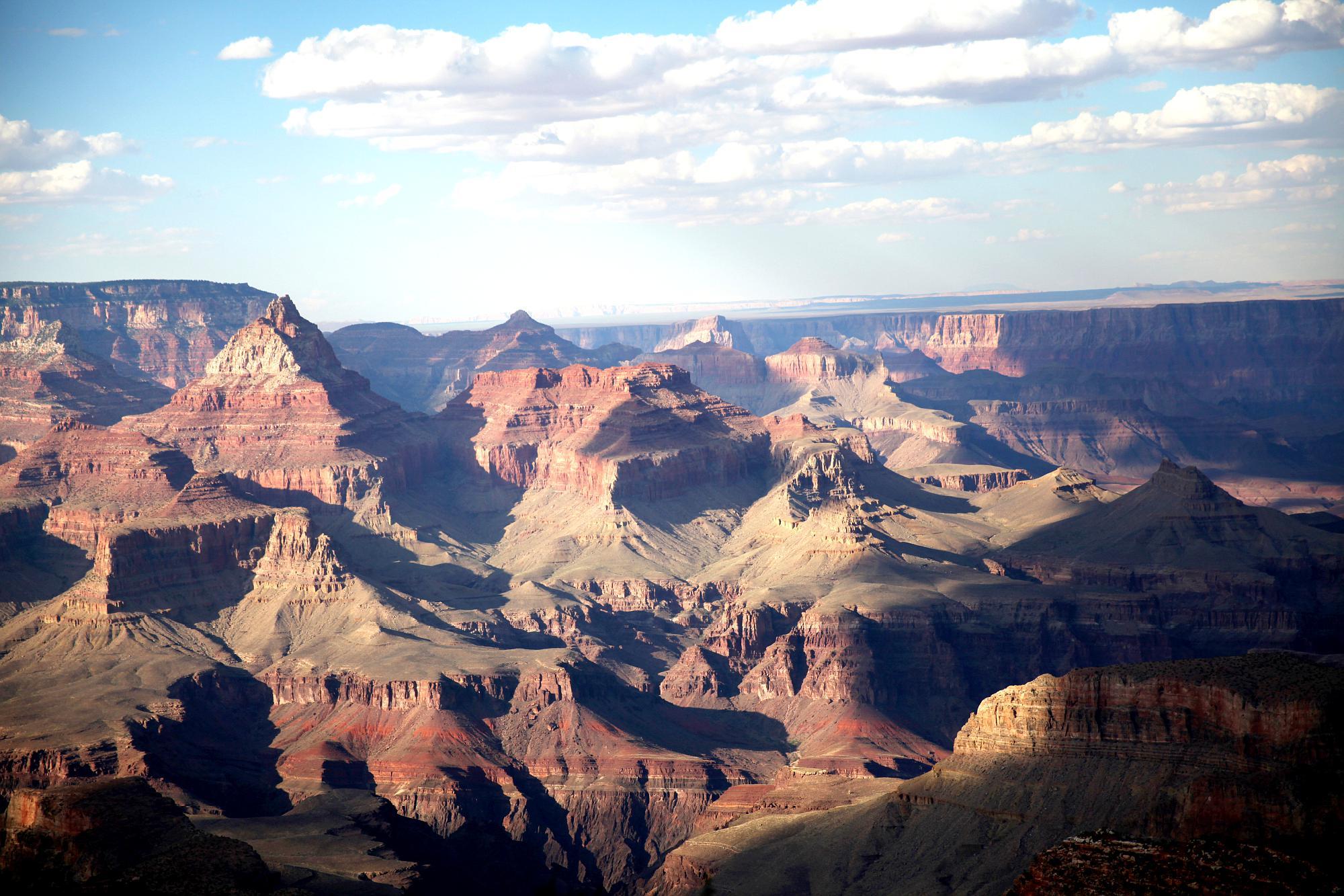 美国西部自驾游——美国科罗拉多大峡谷 转载自百家号作者:我爱旅游小