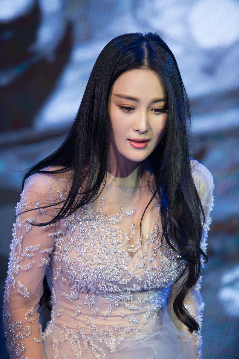 最近,张馨予又成为娱乐圈的焦点人物.