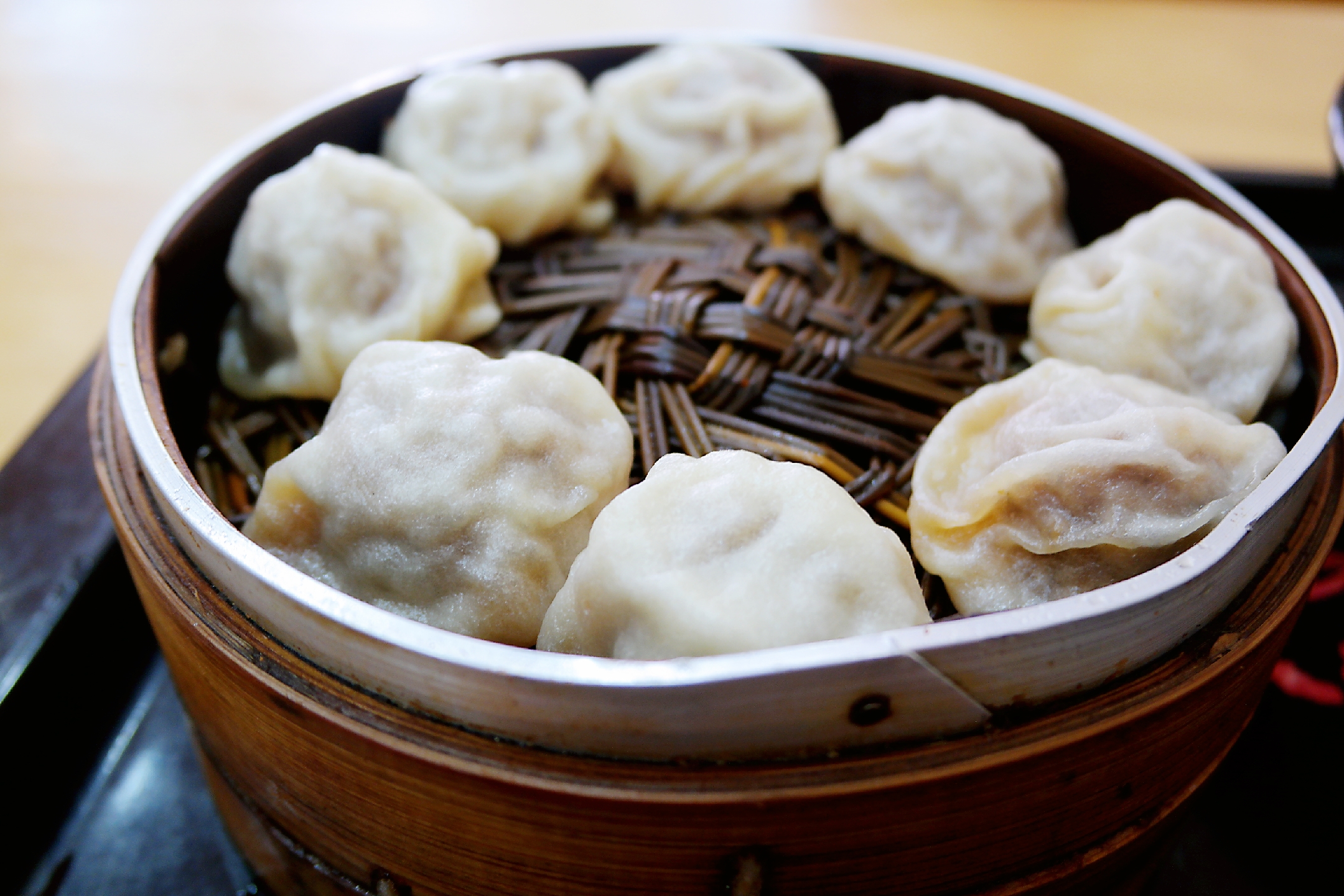 鸭血粉丝汤,鸡汁汤包,南京人最标准的小吃组合!