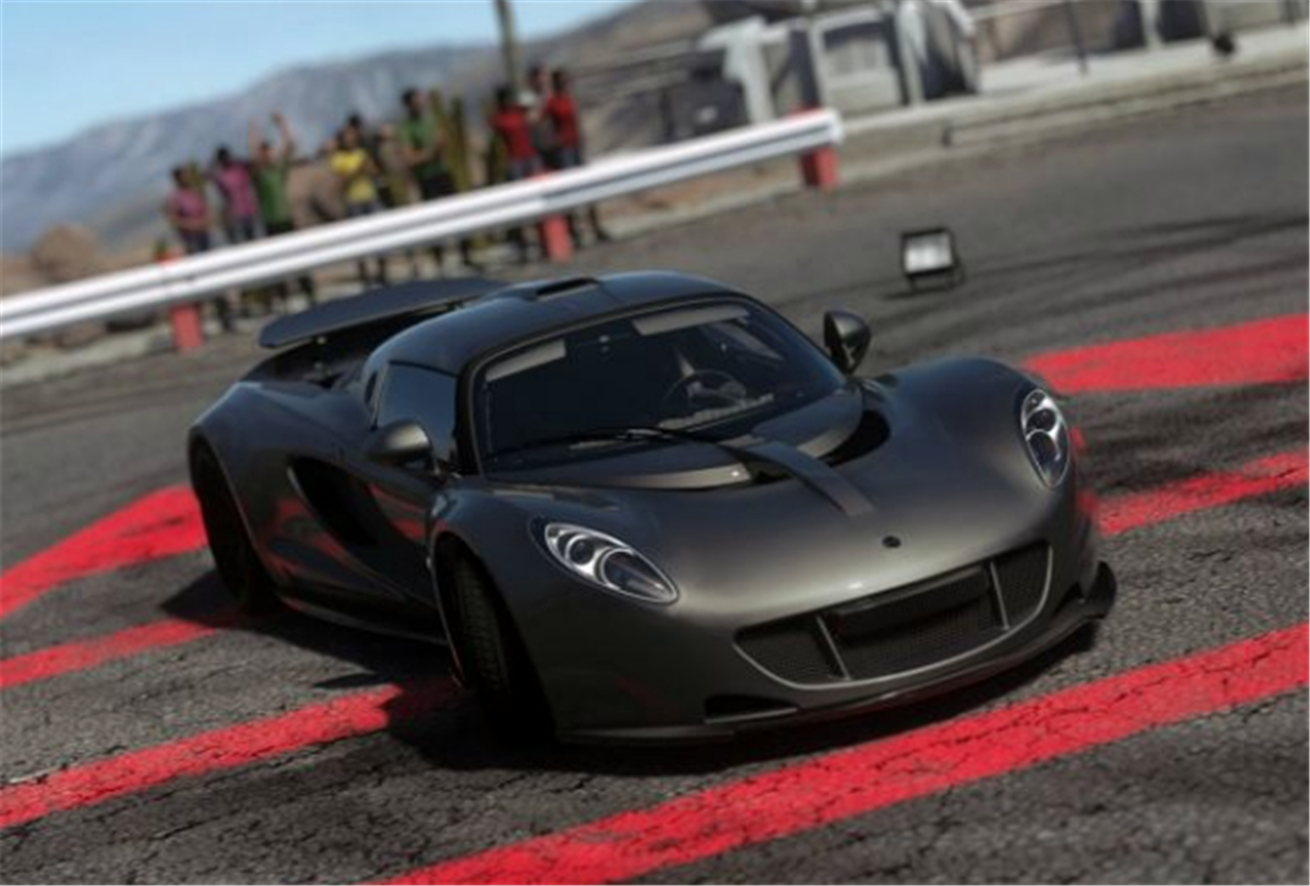 全球最快跑车第10名:冈伯特.阿波罗 冈伯特.阿波罗产于德国 altenburg