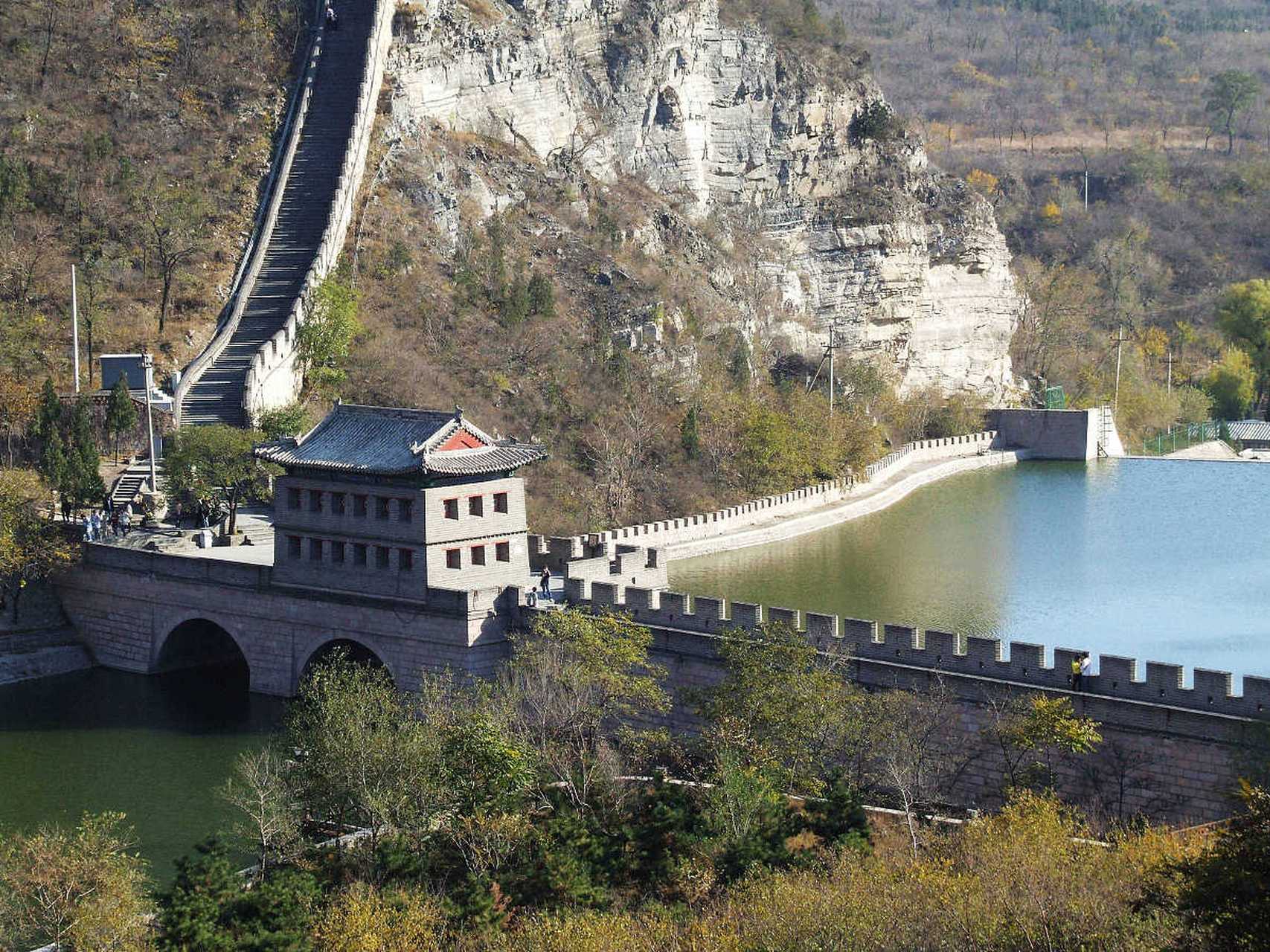 欢迎来到风景秀丽的辽宁喀左龙源旅游区,它位于辽宁省朝阳市喀喇沁