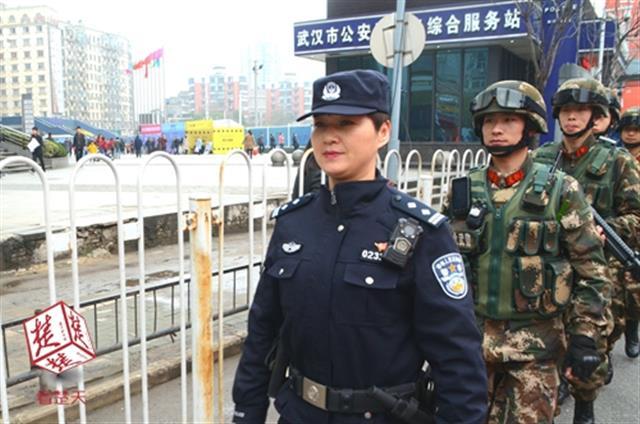 既是攻坚特警,又是反扒先锋,女民警李红一年抓获70名逃犯!
