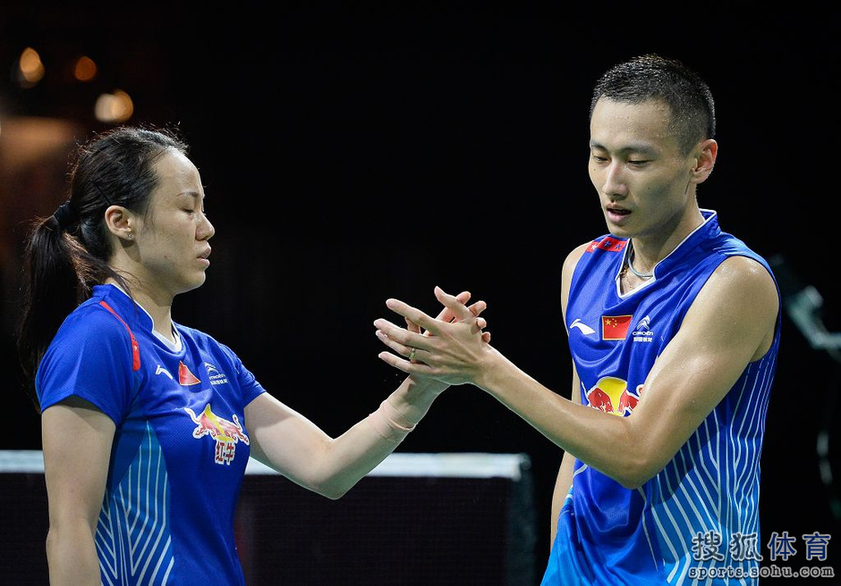 奥运冠军夫妻,不仅是姐弟恋,新娘竟是前女友闺蜜?