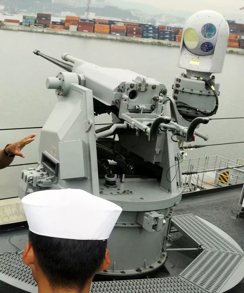 美軍戰艦的最後一道防線 mk-38型25mm機炮系統