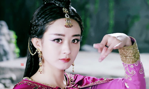 娱乐新鲜事#在《蜀山战纪之剑侠传奇》中,赵丽颖一