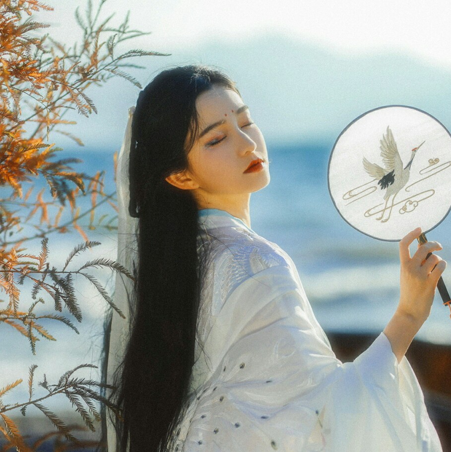 古风唯美cos女神降临头像:三生三世十里桃花,愿君不忘此生