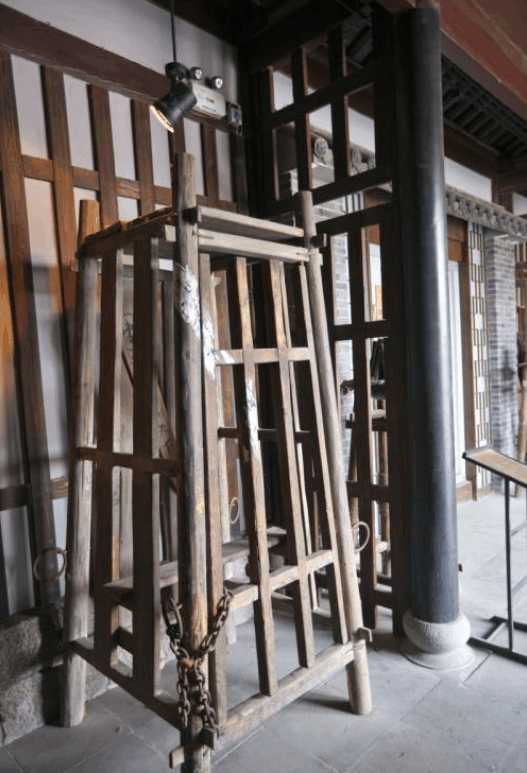 清朝最大监狱,一张床让无数女犯精神崩溃,后被日军占有做尽坏事