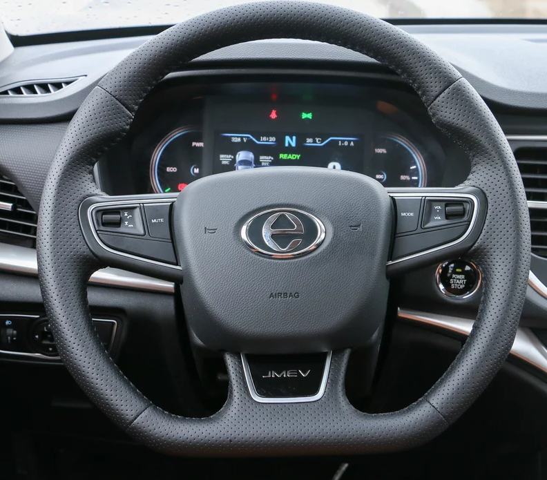 江铃集团新能源-江铃e400,饱满的车身线条,其设计相当出色!