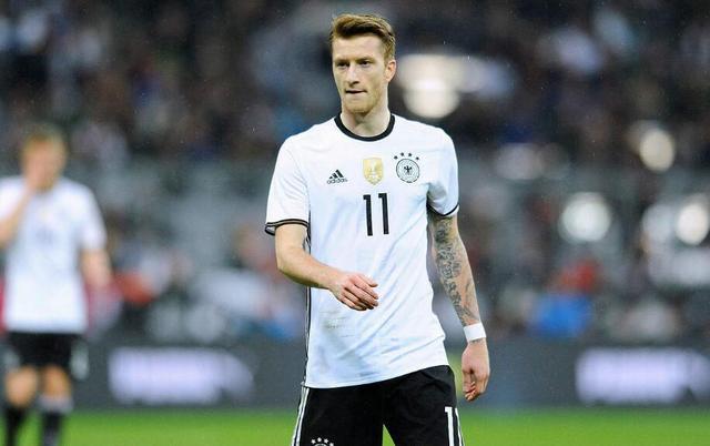 罗伊斯很难在德国队适应领袖的角色,他不会像克洛泽有那样照顾人