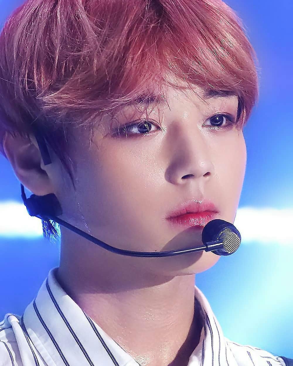 "wink男"朴志训红发造型合集,网友:颜即正义