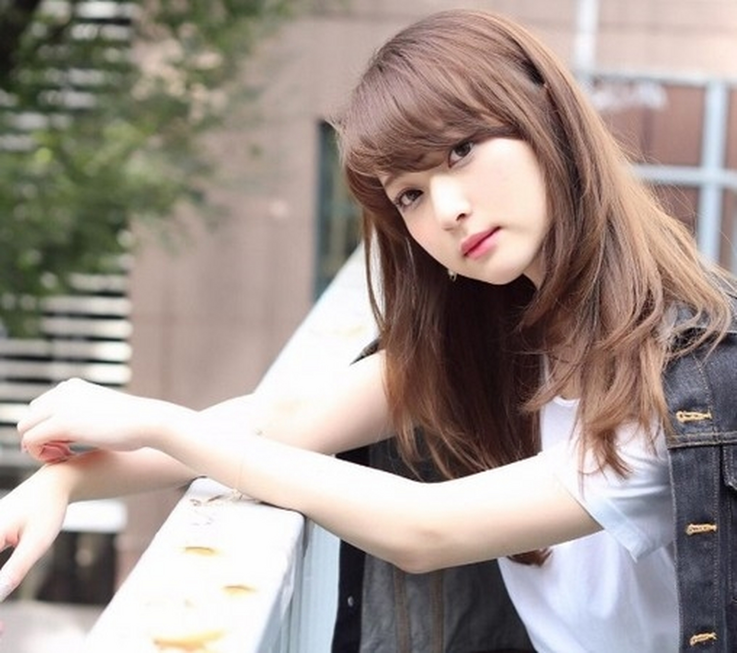 老妈聊天,问她当年是如何看上我那木讷的老爹,老妈说,当年日子过得苦