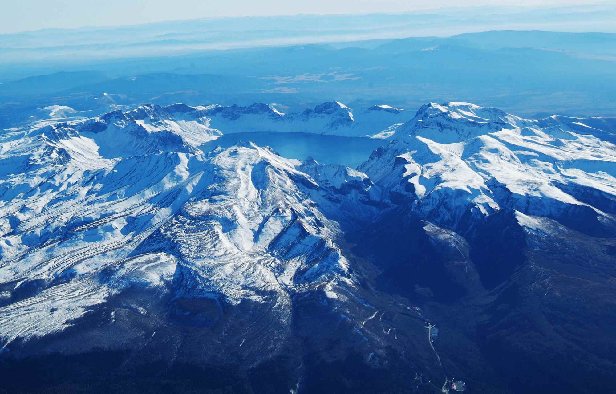 寒假去哪玩?长白山绝美天池,雪景等你来