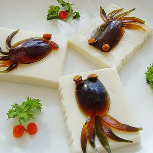 皮蛋豆腐的创意做法,香滑可口,春节必备的宴客大菜