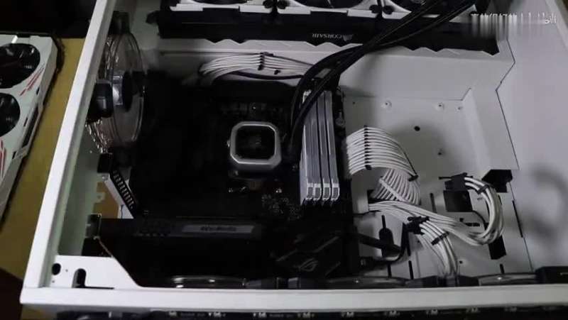 霓虹专业矿卡rx470魔改刷580 48sp 科技 数码 好看视频 霓虹专业矿卡rx470魔改刷580 48sp 科技 数码 好看视频