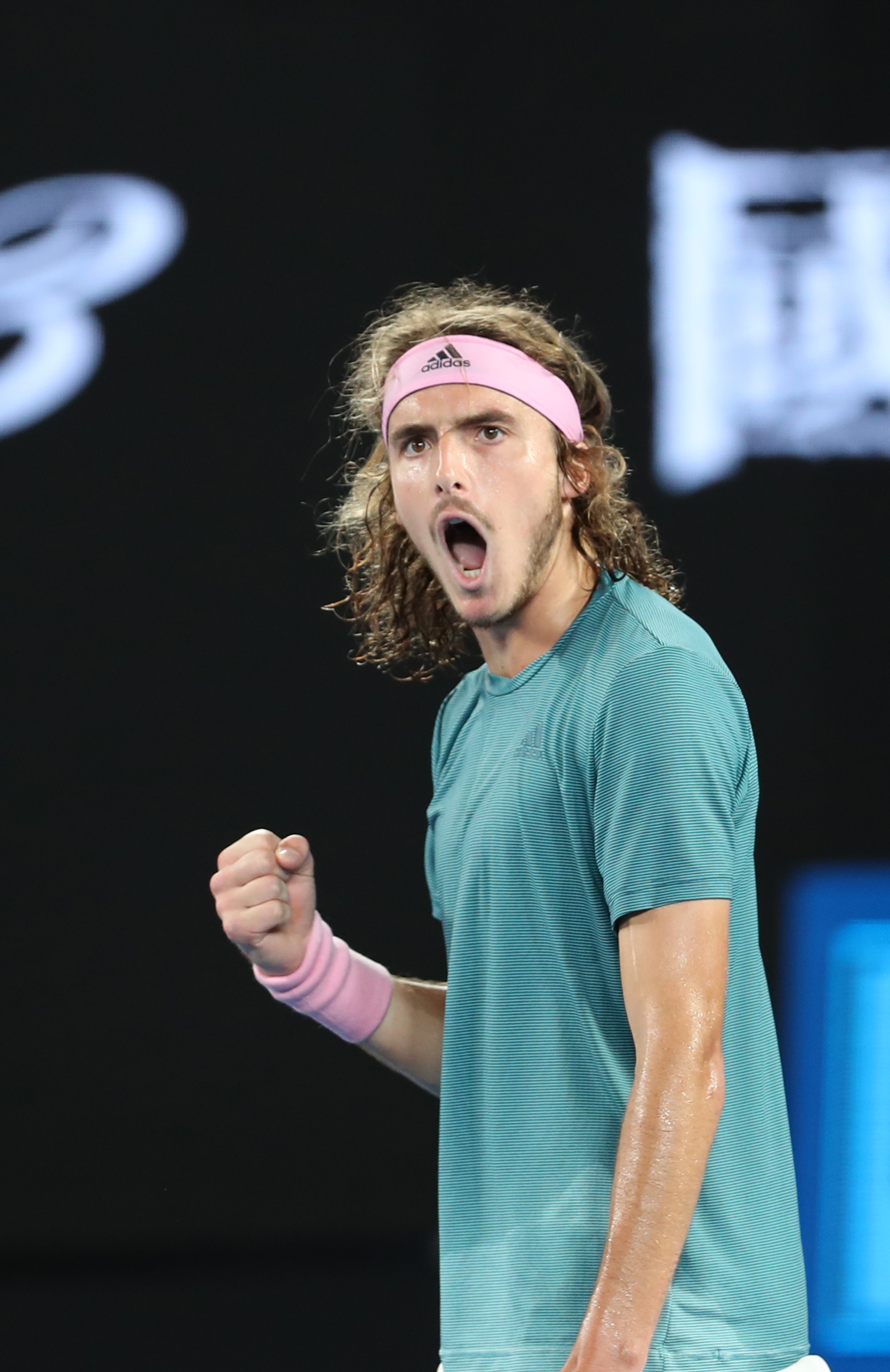 墨尔本,2019年1月20日    (体育)(2)网球——澳网:齐齐帕斯淘汰费德勒