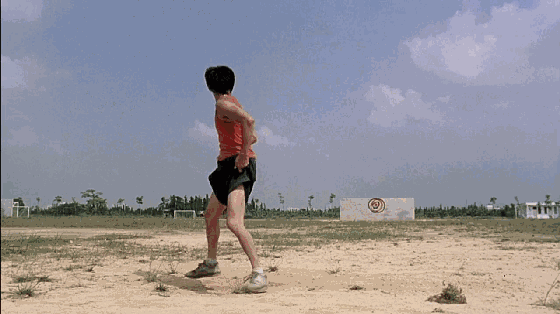 周星驰拍了三年的一部电影,没有在内地上映,却在国外引起轰动