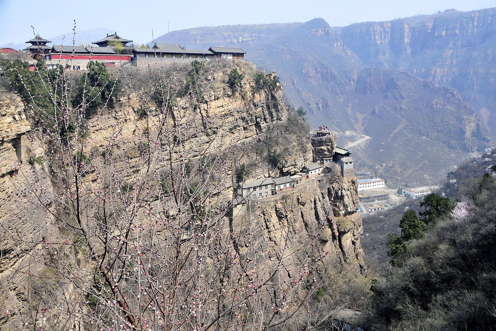 苍岩山风景区简介图片