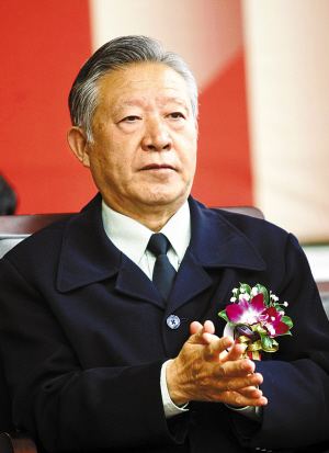 我国著名作曲家傅庚辰简介及其作品