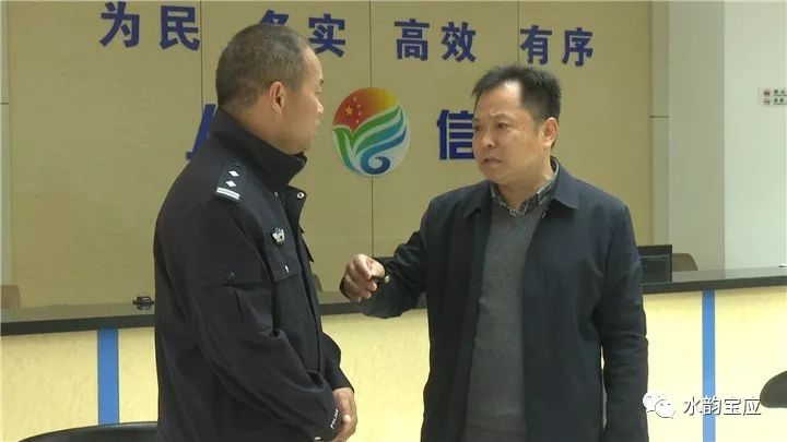 荷乡先锋!左建军:维护社会秩序,保障治安稳定