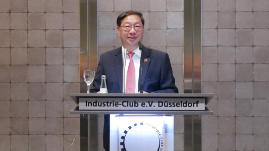 国家大使③|史明德:亲历中国外交走向世界中央