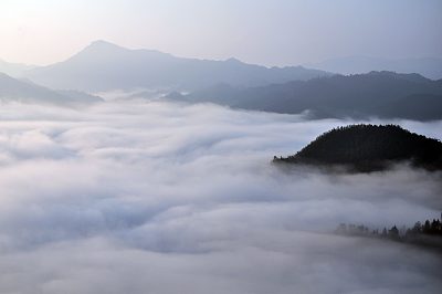 江西遂川的热水洲宛若仙境,十分优美