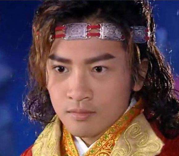5大古装卷发美男:逃过苏有朋钟汉良,却逃不过"小李飞刀"的他