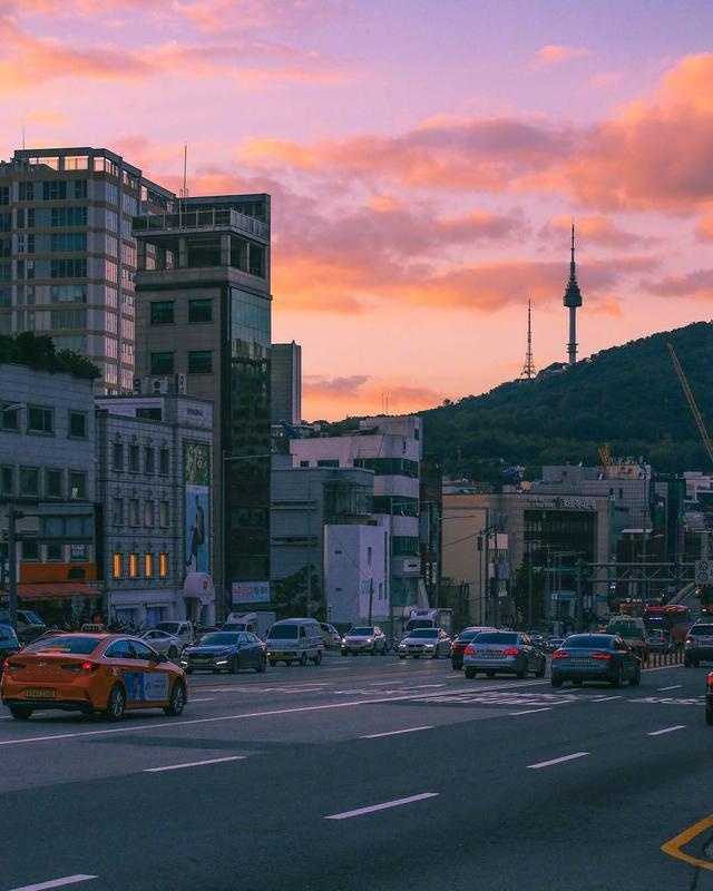 城市清晨风景图片|从黎明到黄昏,阳光充足,胜过一切过去的诗