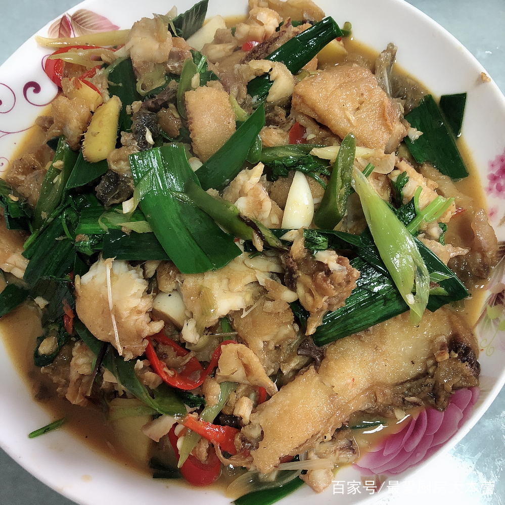 草鱼的做法大全家常(草鱼的做法大全家常菜视频鱼)
