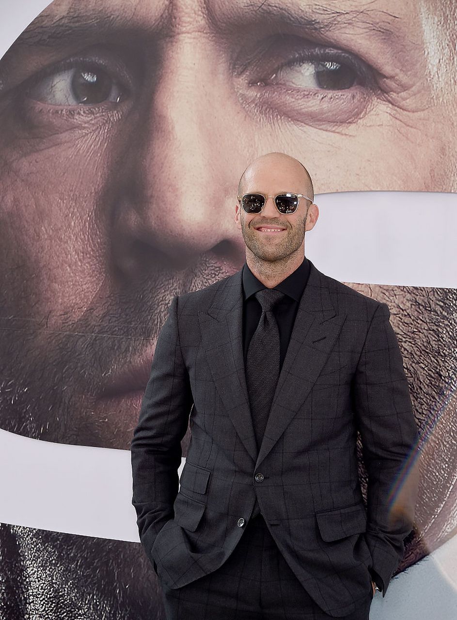 杰森·斯坦森从男孩蜕变成硬汉,他的女人给他带来了怎样的成长呢?