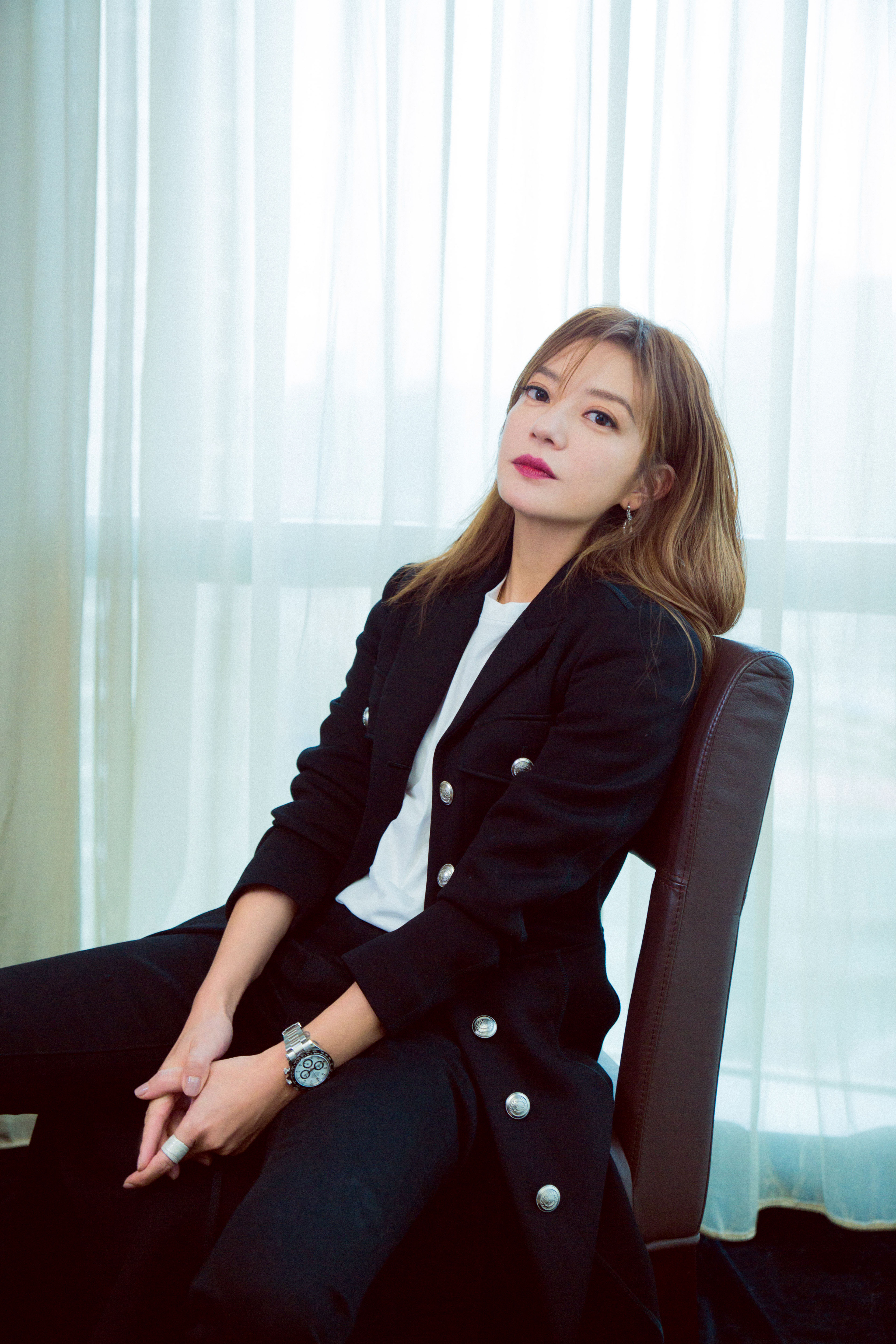 赵薇时尚品牌代言造型照曝光