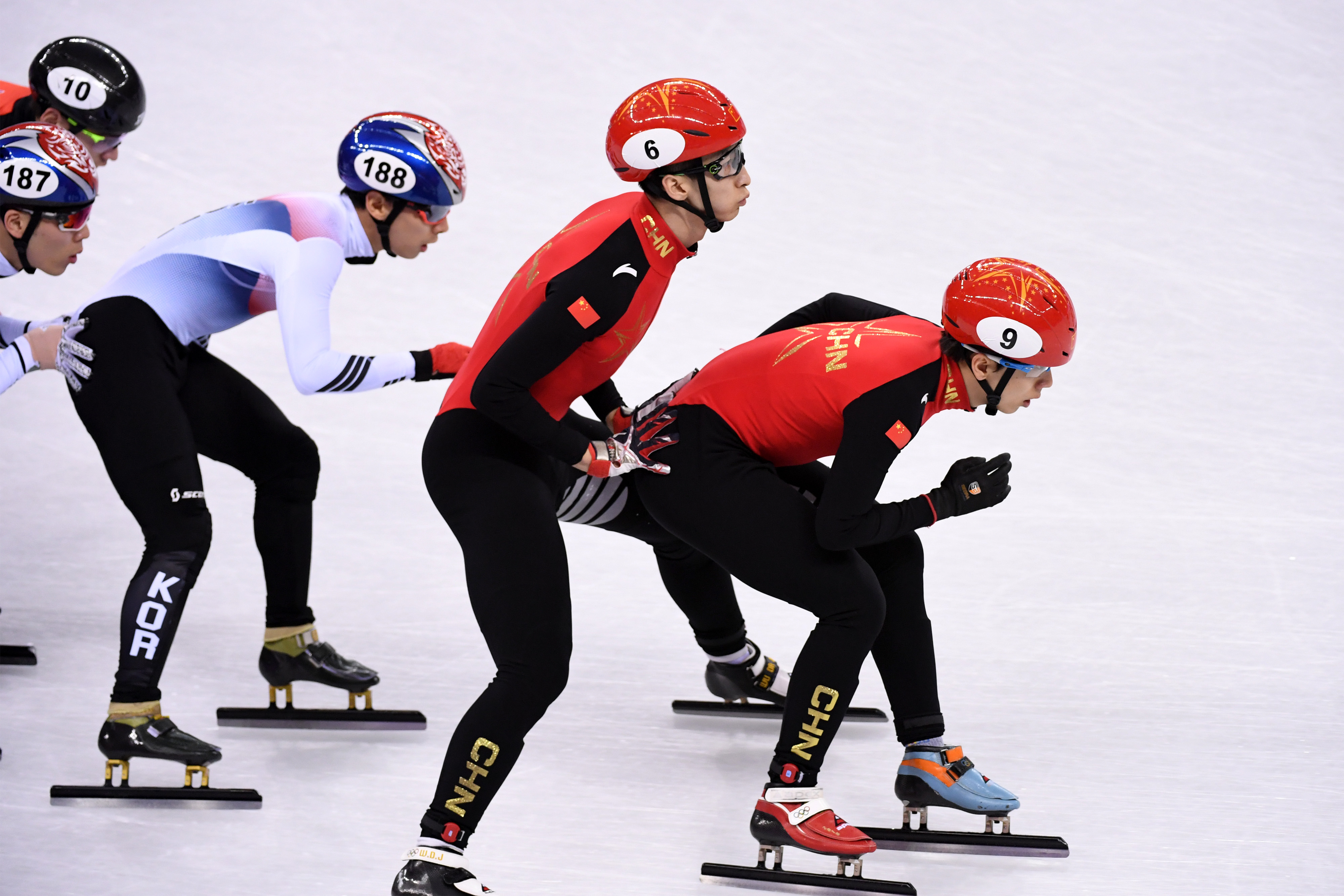 冬奥会短道速滑团体图片