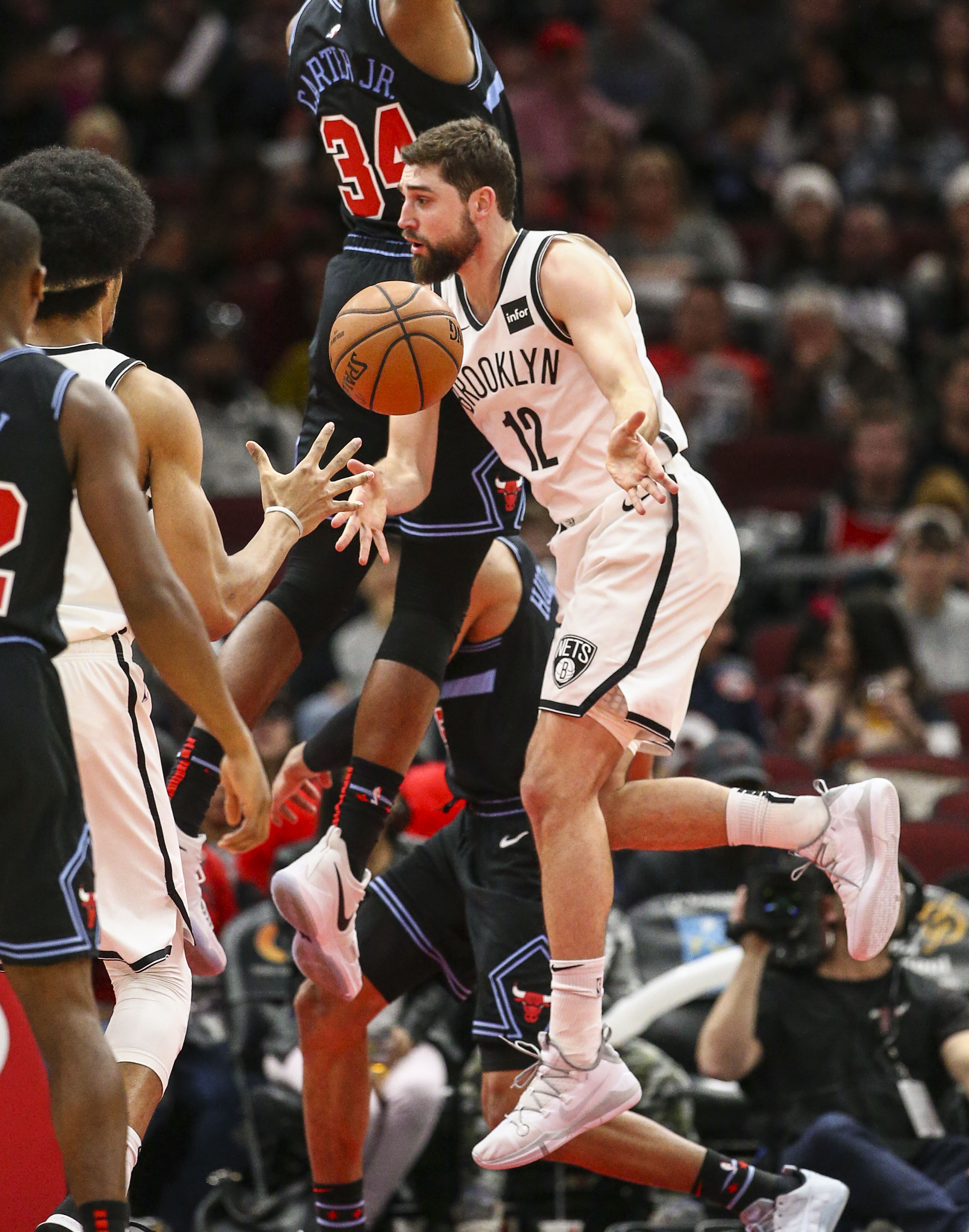 篮球——nba常规赛:篮网胜公牛