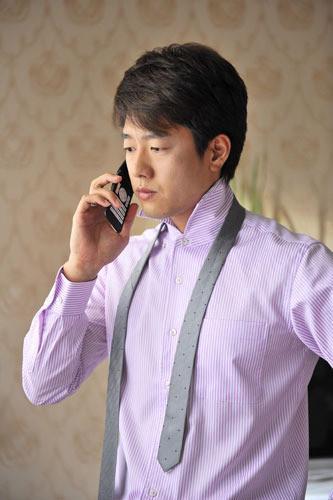 回家的诱惑洪世贤,一边渣一边怼,网友:摇摆的要得脑震荡了吧