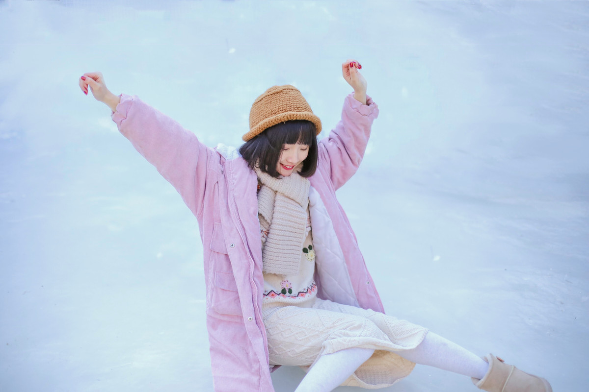 人像写真-情人节,快来感受一下小鹿的甜蜜暴击吧