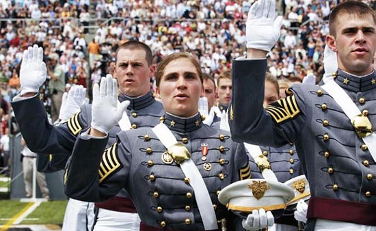 西点军校性骚扰愈演愈烈 校长:让大家停课讨论解决办法