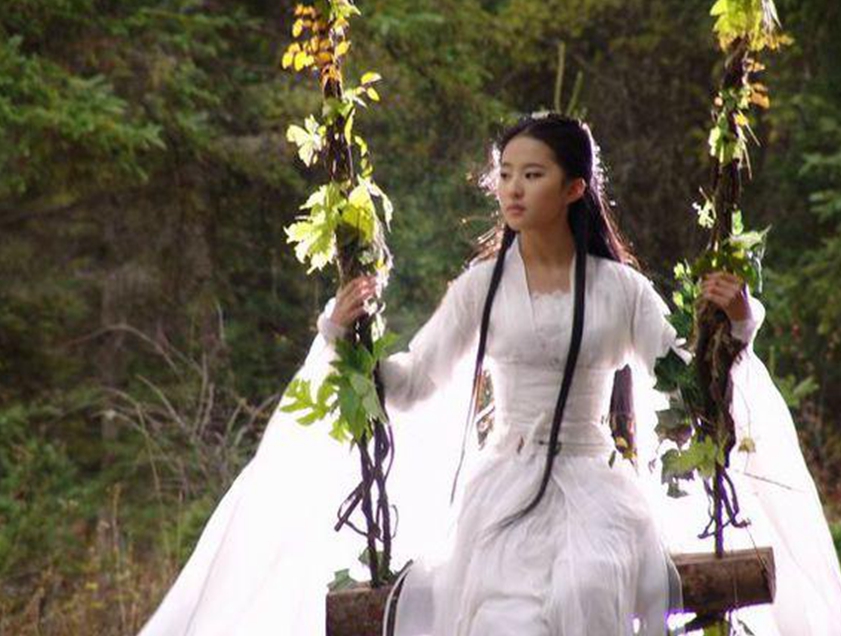 盘点古装剧中女星荡秋千,孙俪杨幂上榜,唯有她难以超越!