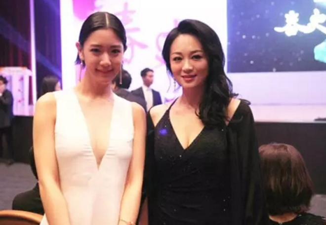 古装剧中的涓子美的让人心动,现实中的她却更是女人味