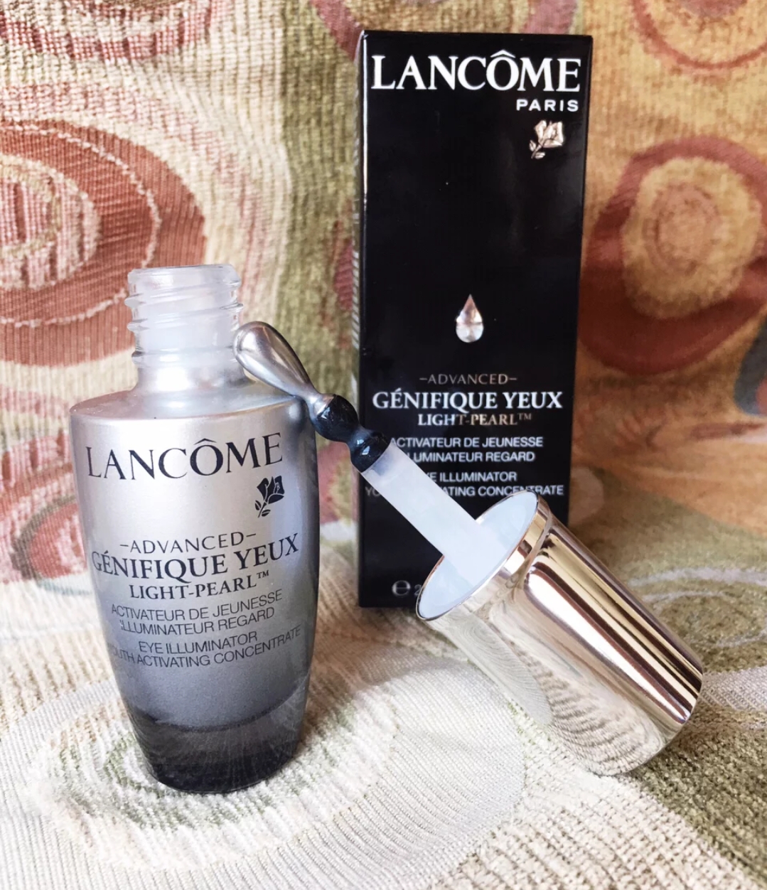 兰蔻护肤品攻略:菁纯面霜主打抗老,粉水是低端,黑瓶眼霜去浮肿