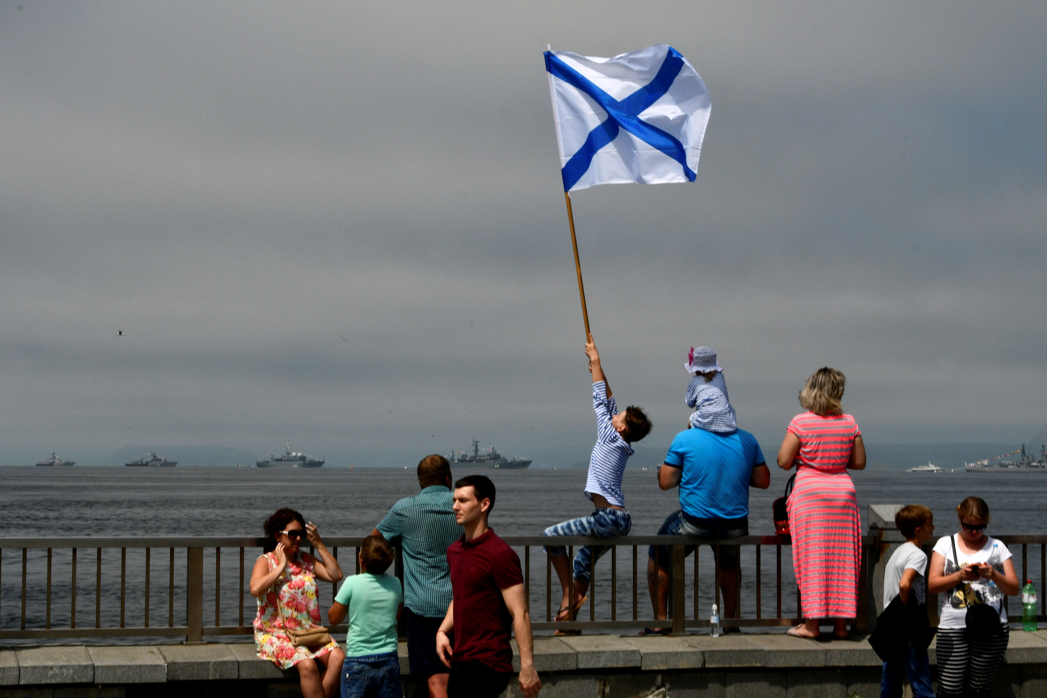 俄罗斯举行海军节庆祝活动(17)