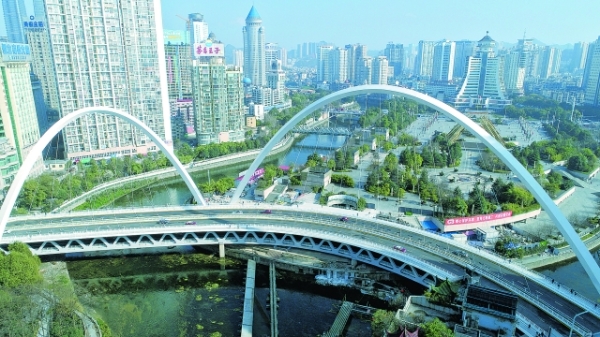 人民大道南段正式通车,贵阳市民点赞"景美路畅"