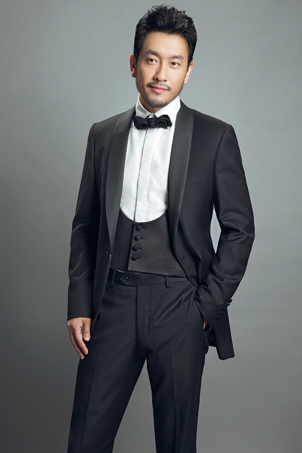 听说这些中国男演员体重都是70kg,陈海亮原来也在其中