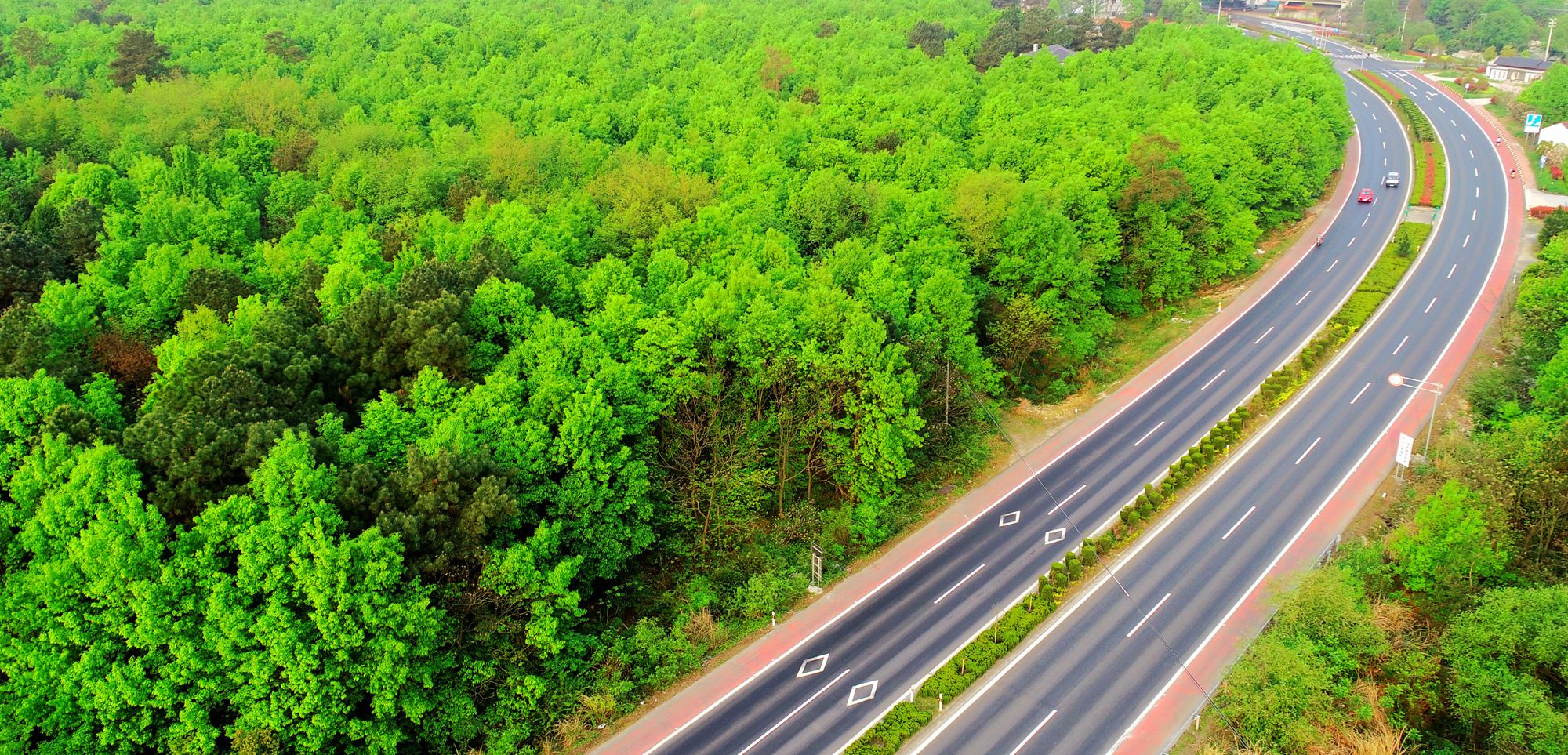 浙江仙居:美丽公路通往春天